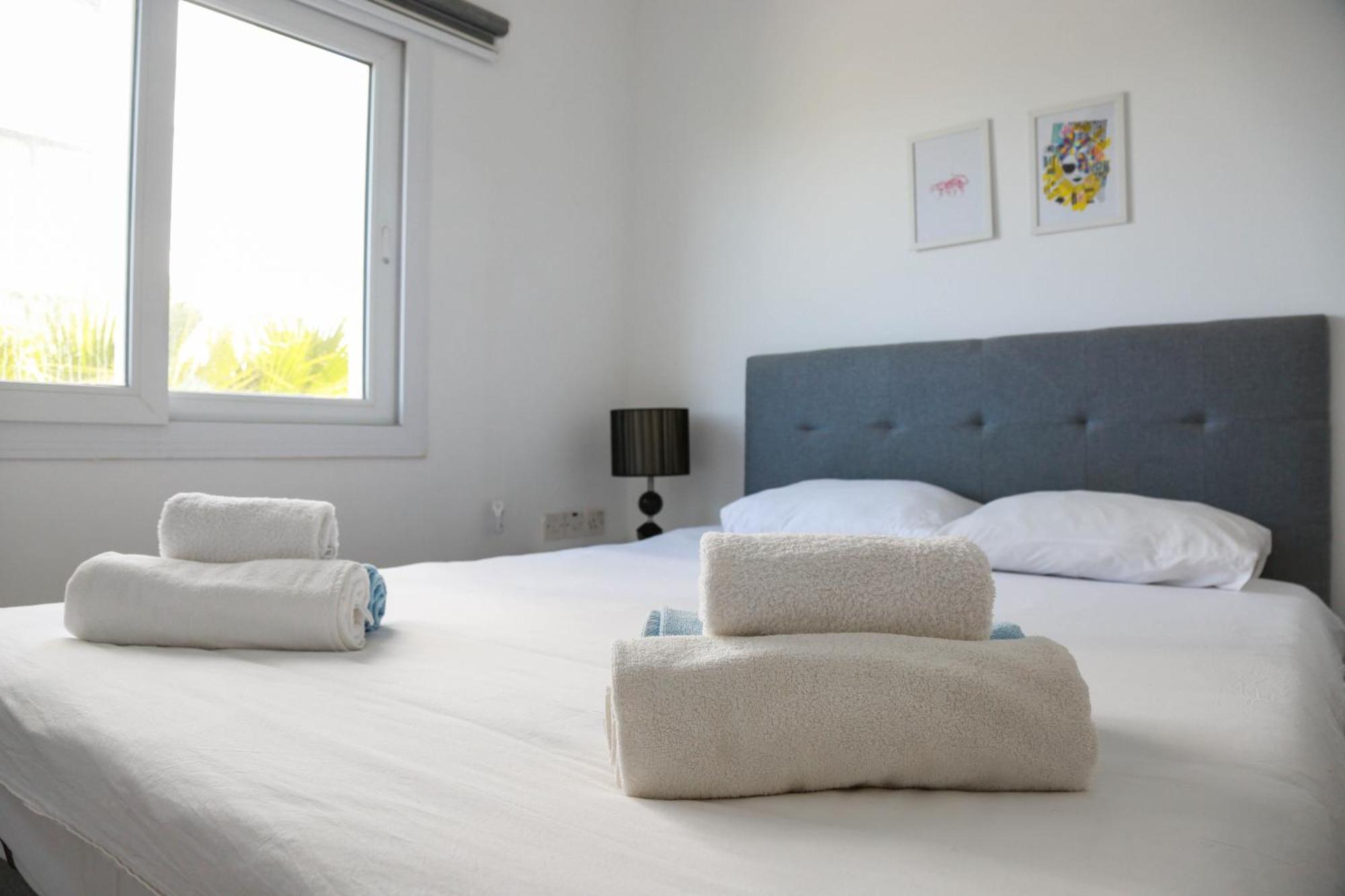 Aphrodite Beachfront Resort Official Ghaziveran Room photo